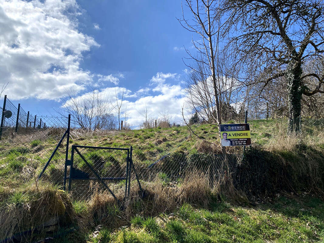 Terrain à ANOULD