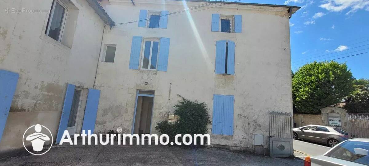 Appartement à SAINT-JEAN-D&#039;ANGELY