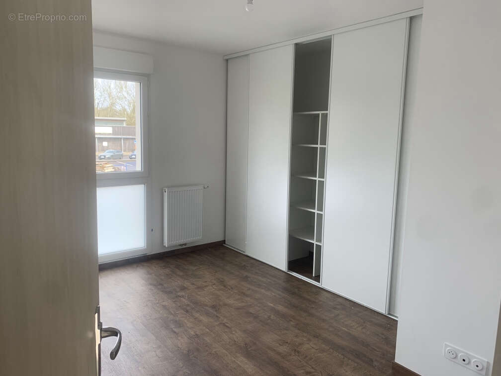 Maison à SAINT-JEAN-D'ILLAC