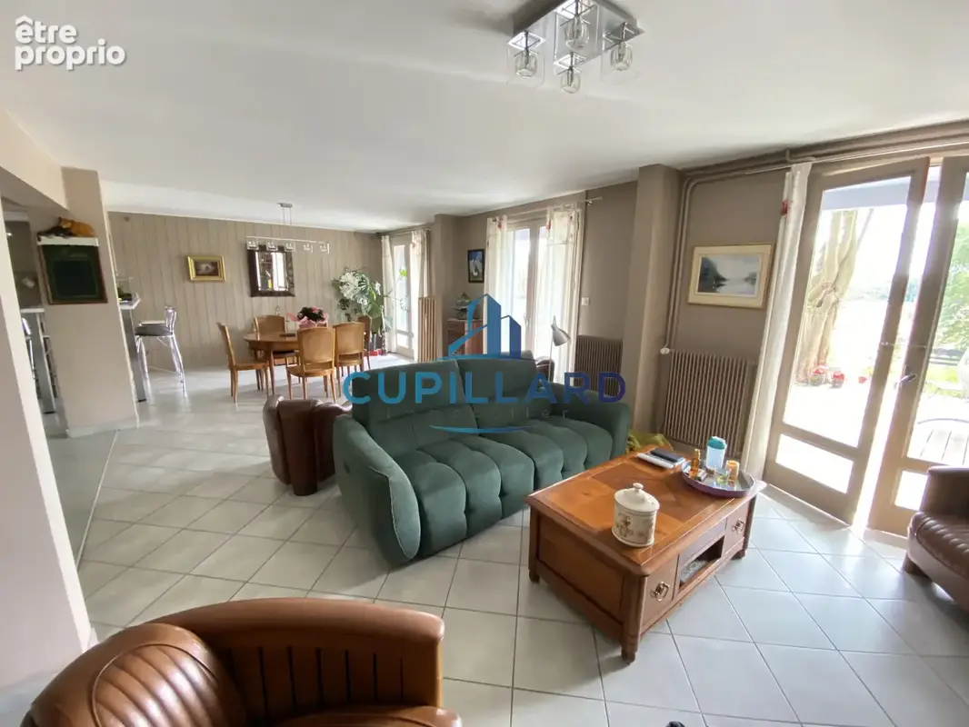 Maison familiale avec vue dégagée   Saint-Léger-sur-Roanne - photo 4