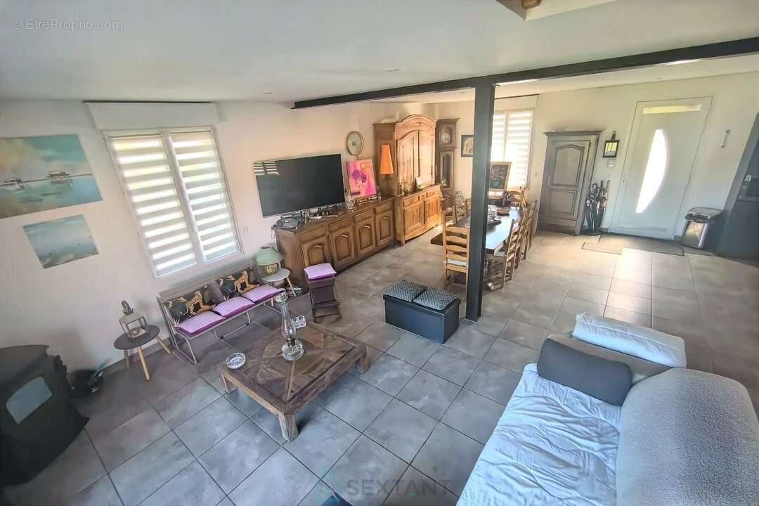 Maison entierement renovee en bord de dordogne - photo 12