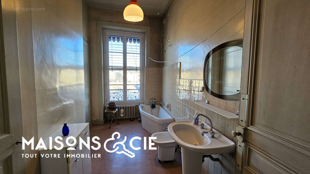 Appartement à LYON-7E