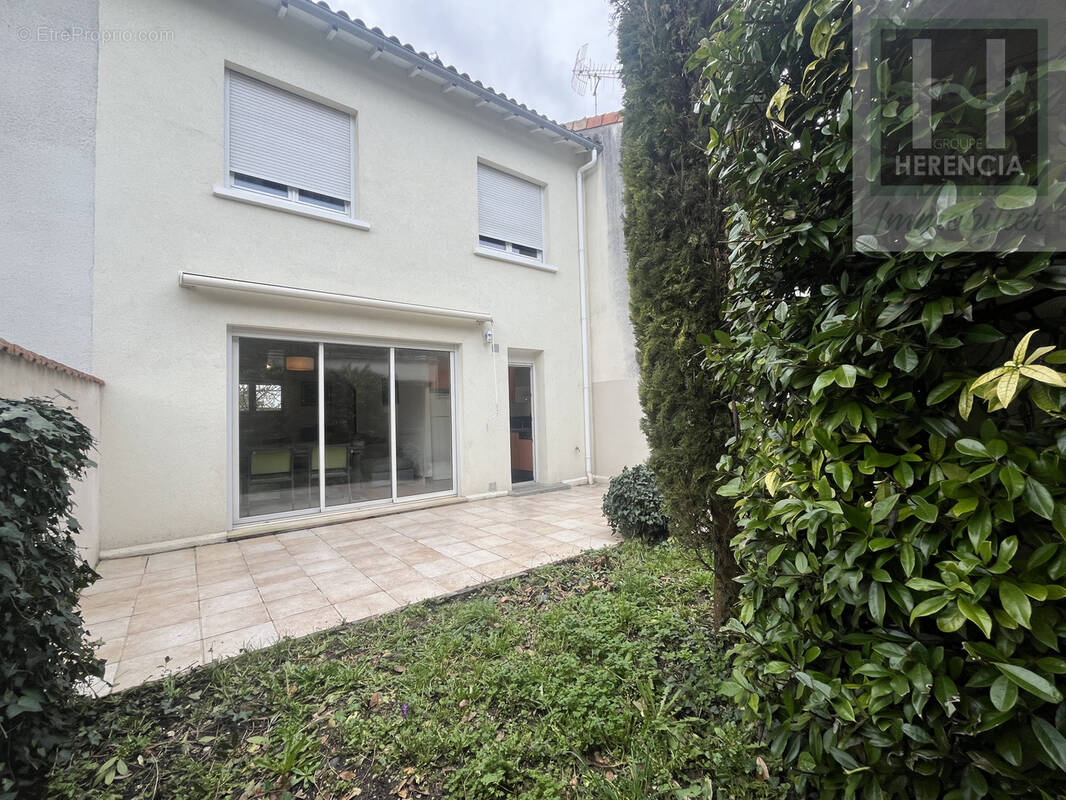 Maison à ANGOULEME