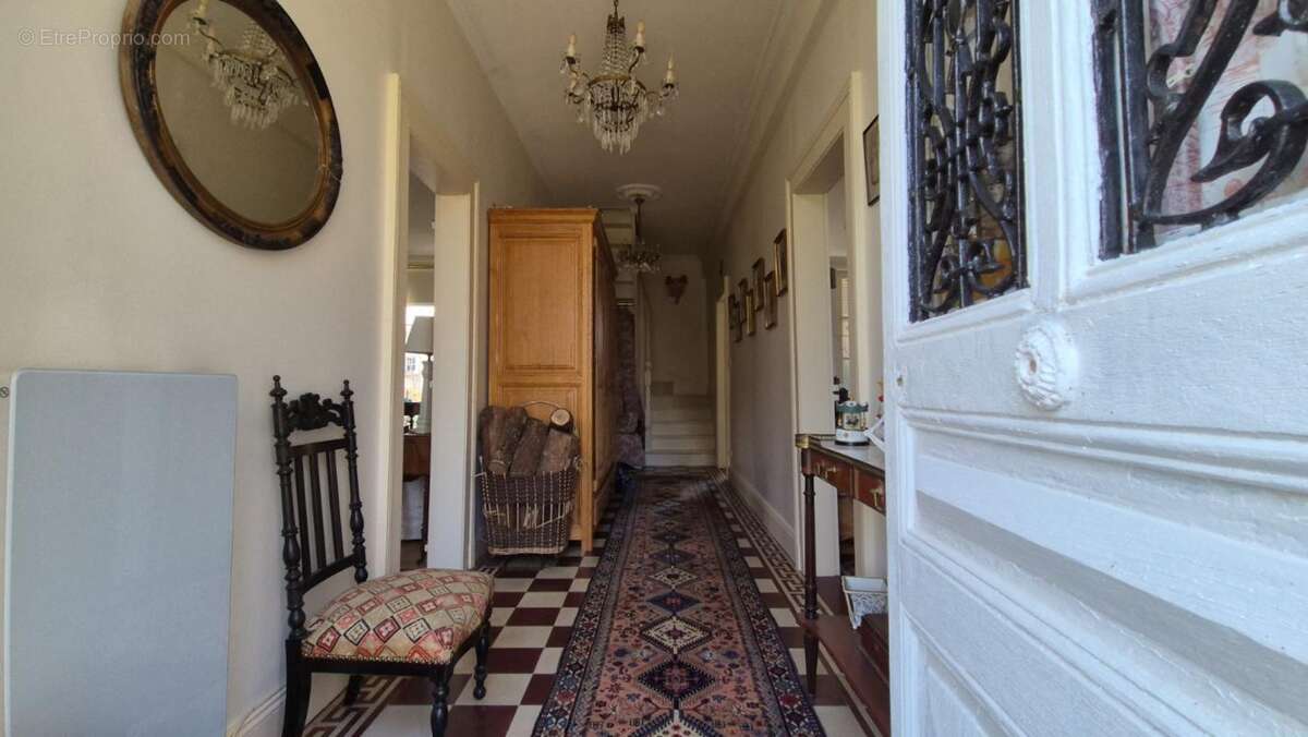 Maison à CHATILLON-SUR-INDRE