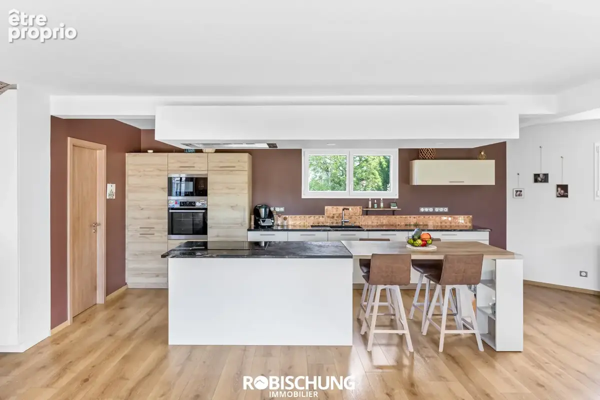 CARSPACH : Maison avec piscine rare sur le marché : coup de coeur assuré ! - photo 4