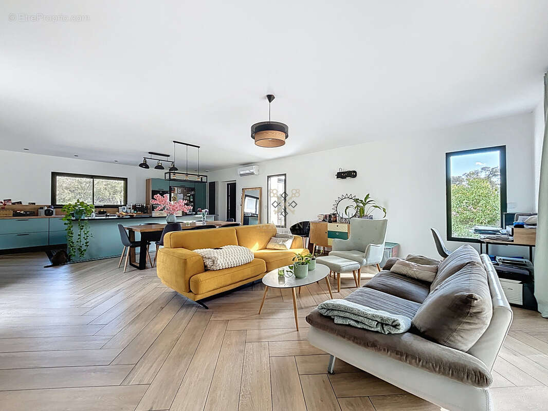 Maison à PORTO-VECCHIO