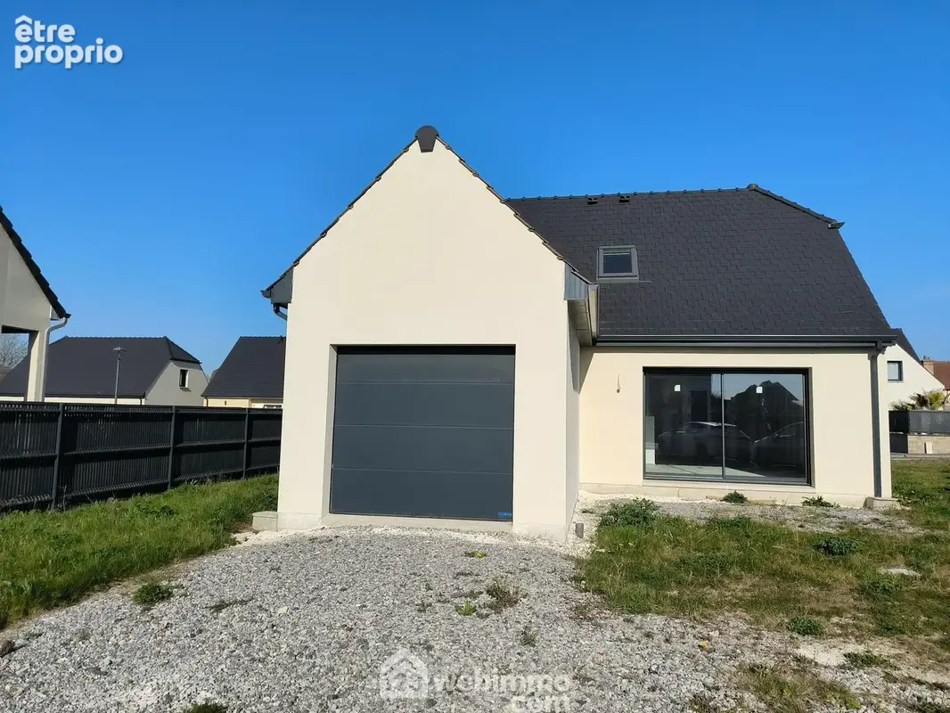 Érigé sur une parcelle de 457 m²