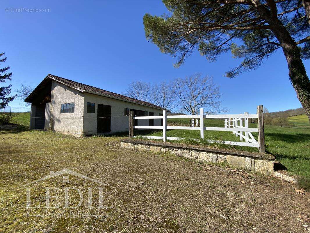 Maison gasconne 5 chambres 5 hectares - photo 2