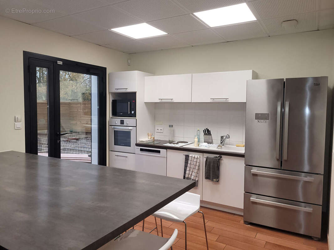 Commerce à HAUTE-GOULAINE