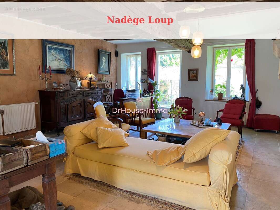 Maison à TOUCY