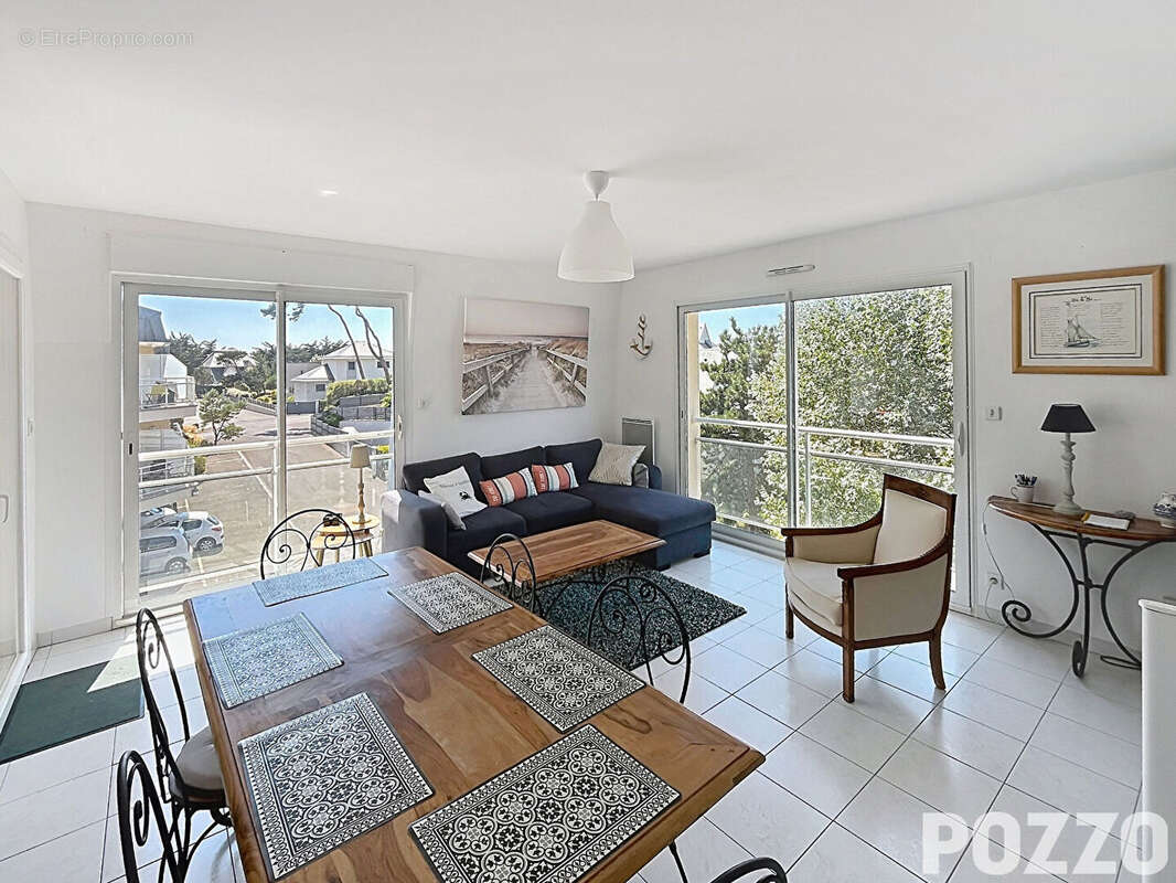 Appartement Jullouville 3 pièce(s) plage à 50 m , terrasse , résidence sécurisée - photo 4