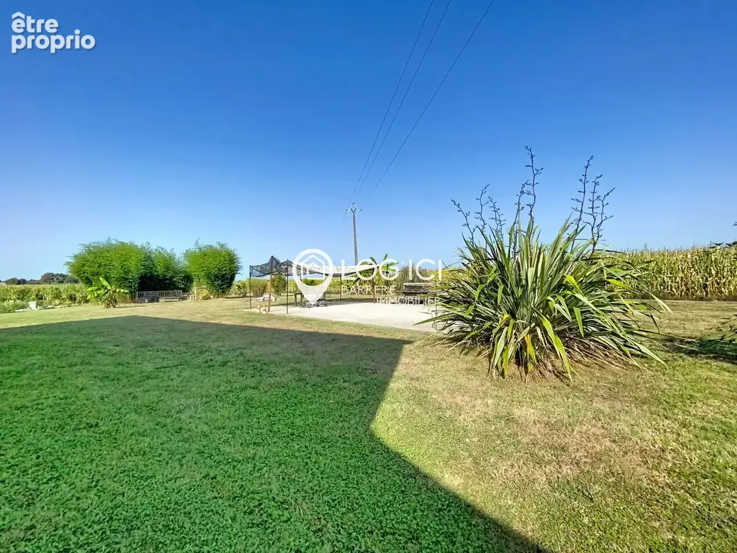 À quelques minutes de Morlaàs   Ensemble immobilier de caractère avec grange entièrement rénovée - photo 16