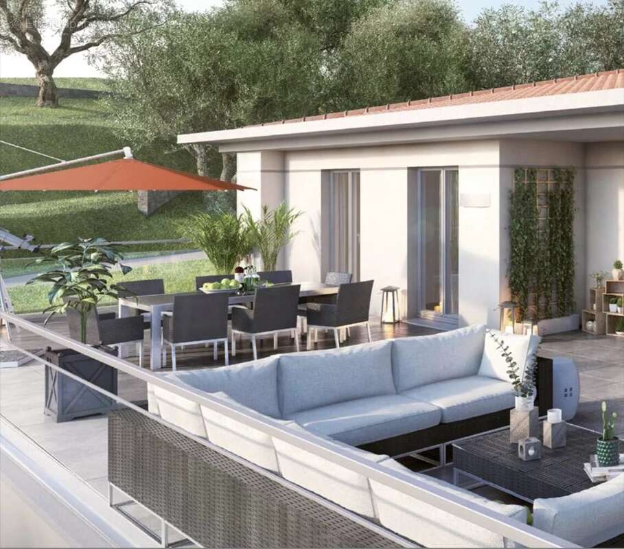 Appartement à LE CANNET