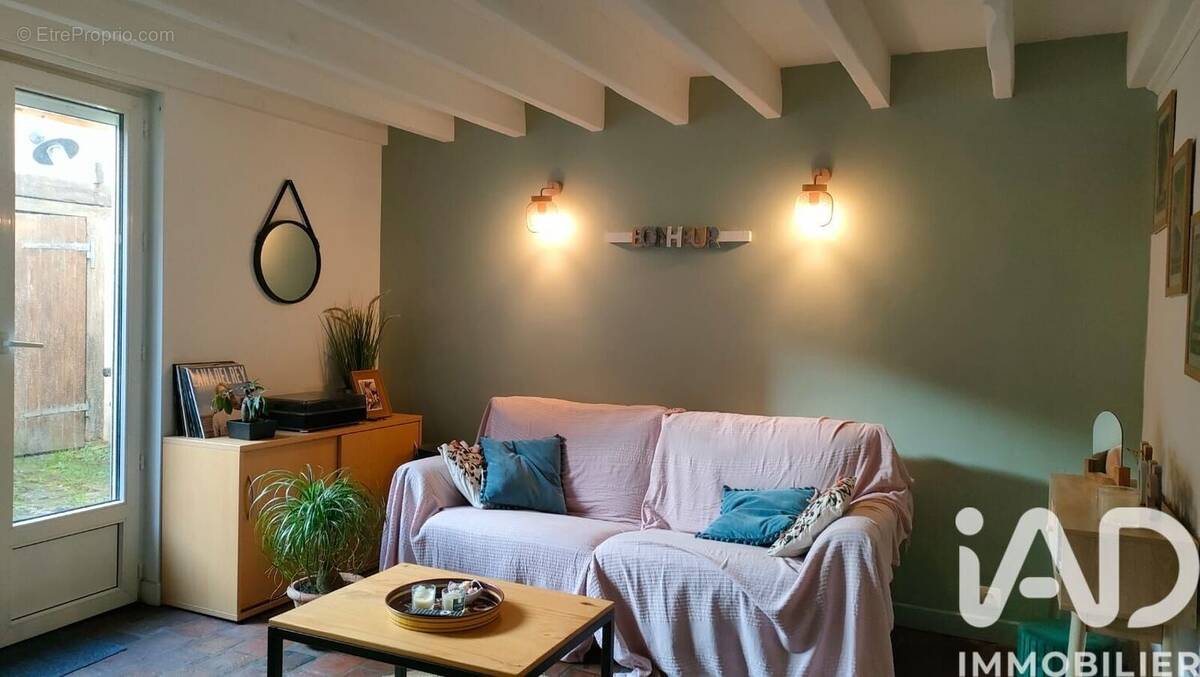 Photo 1 - Maison à BALLANCOURT-SUR-ESSONNE