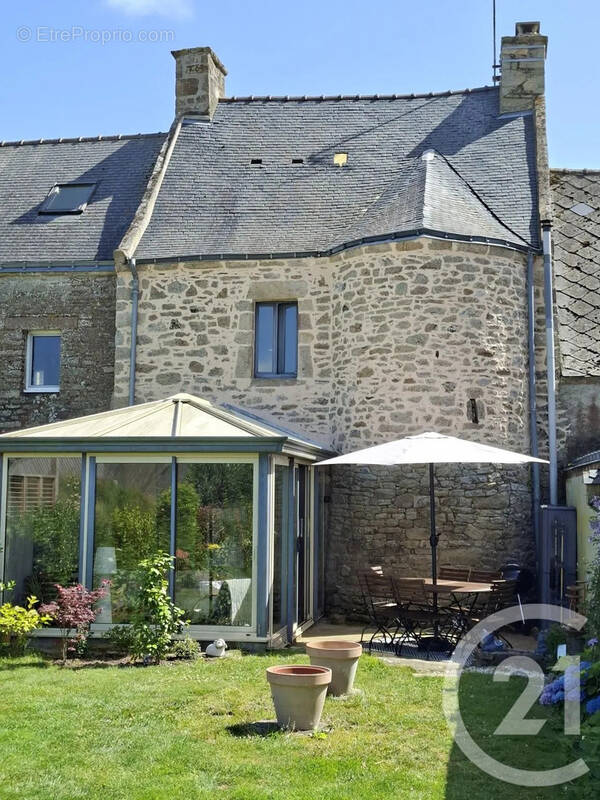 Maison 56 m² à Limerzel  - photo 2