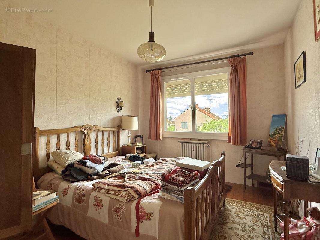 A vendre, Dijon, maison 3 chambres, sous-sol, terrain - photo 8