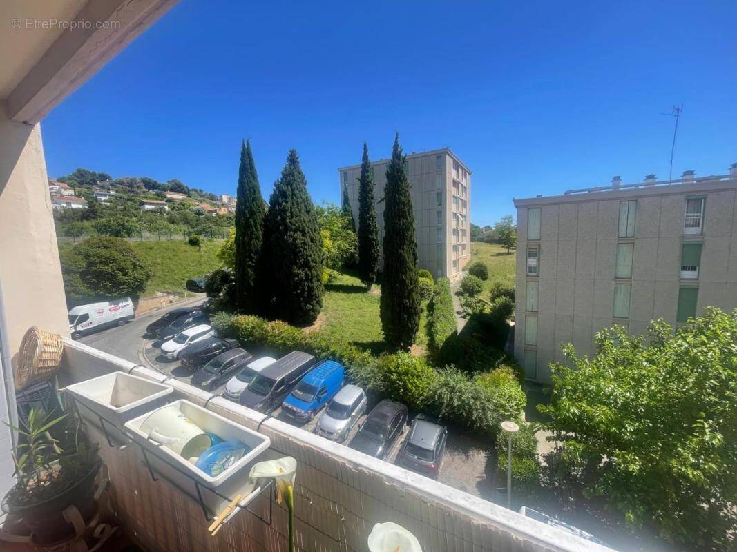 Appartement à MARSEILLE-15E