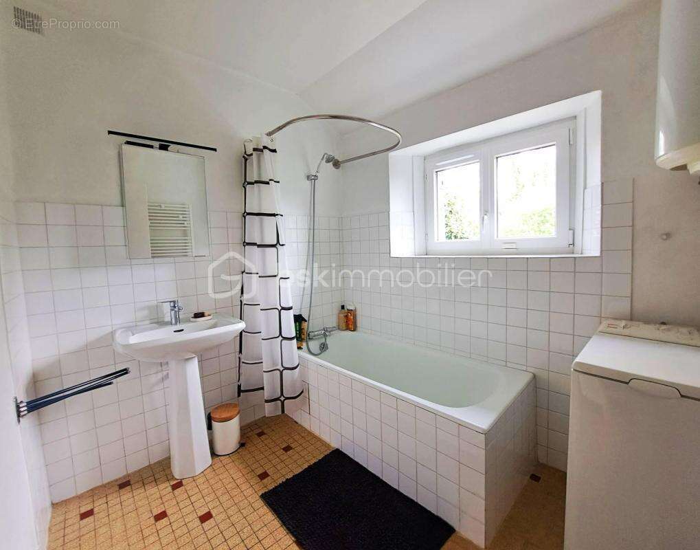 Maison à POULLAOUEN