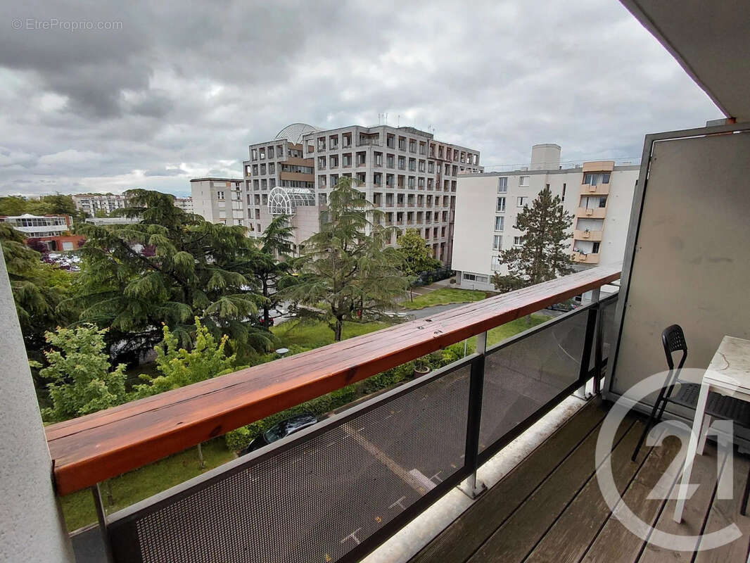 Appartement à COLOMIERS