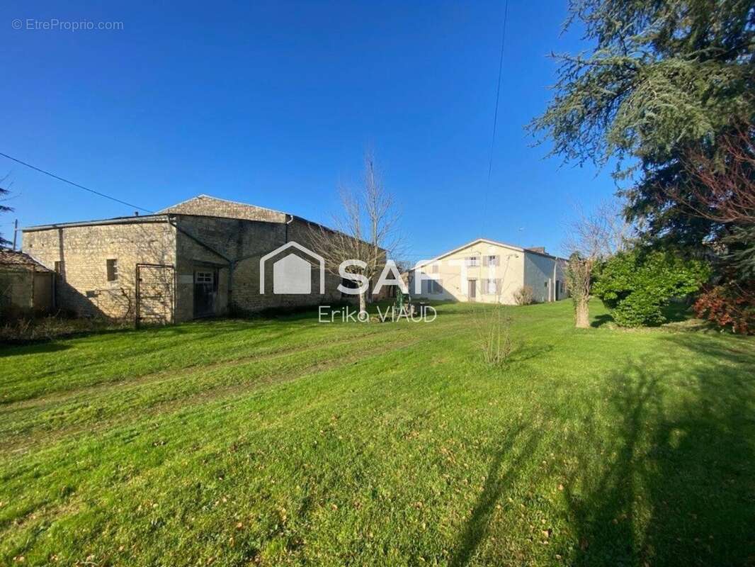 Photo 2 - Maison à AIGONNAY