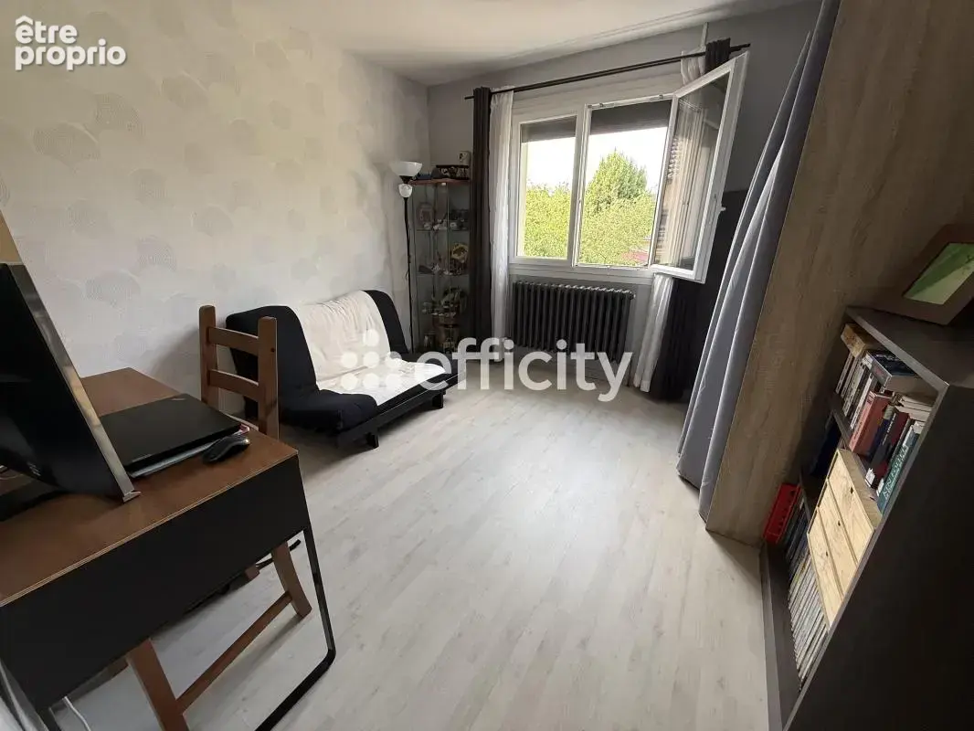 Maison 110 m² à La Verriere  - photo 25