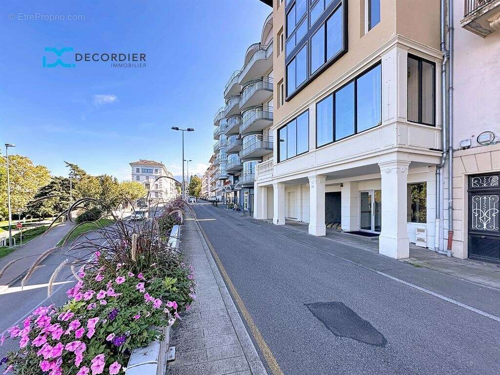 Appartement à EVIAN-LES-BAINS