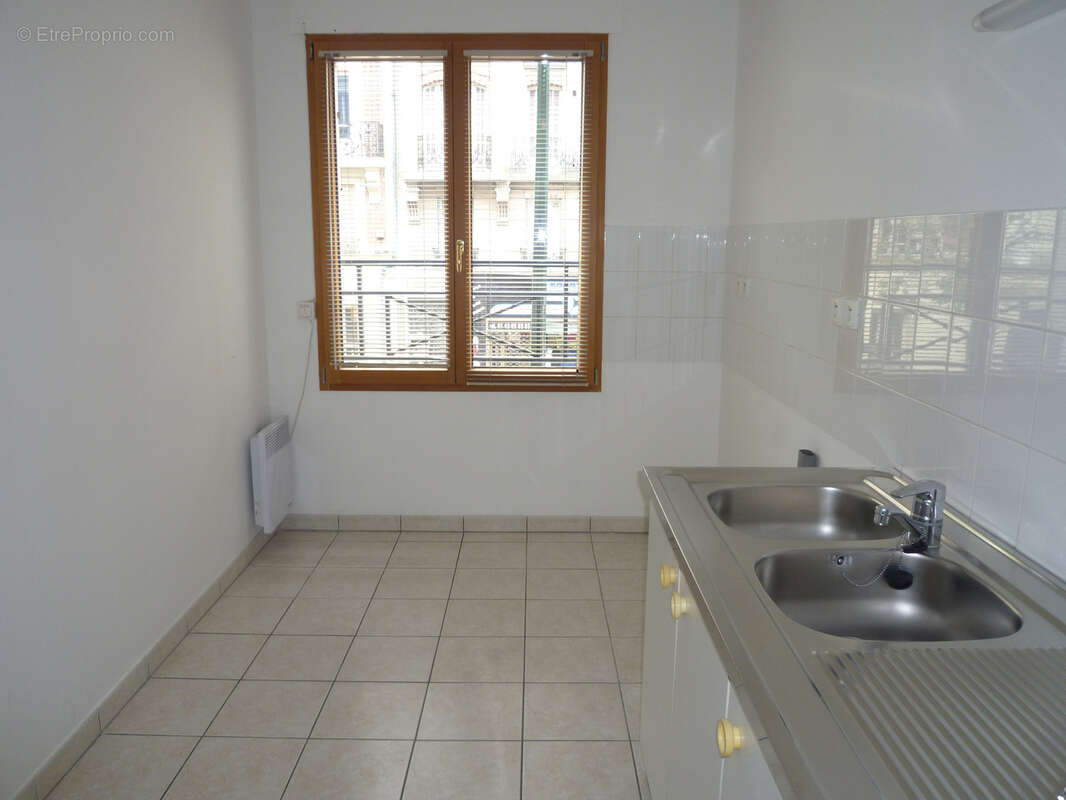 Appartement à LE RAINCY