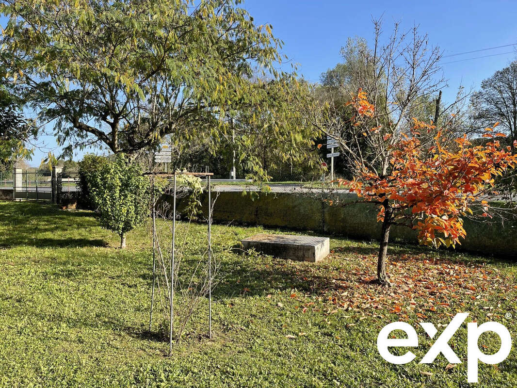 Maison à BAGAT-EN-QUERCY