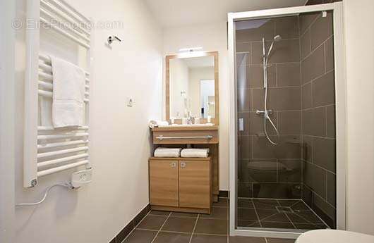 INVESTISSEMENT LOCATIF  RUEIL MALMAISON  Résidence Odalys Campus Paris Rueil - 5.02% de rentabilité - photo 5