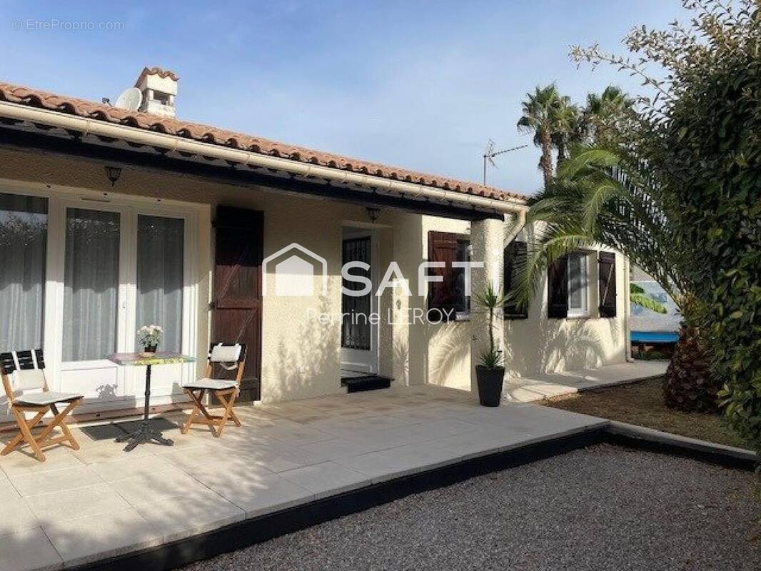 Photo 1 - Maison à LE MUY