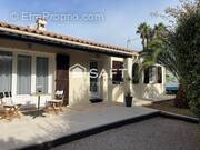 Photo 1 - Maison à LE MUY