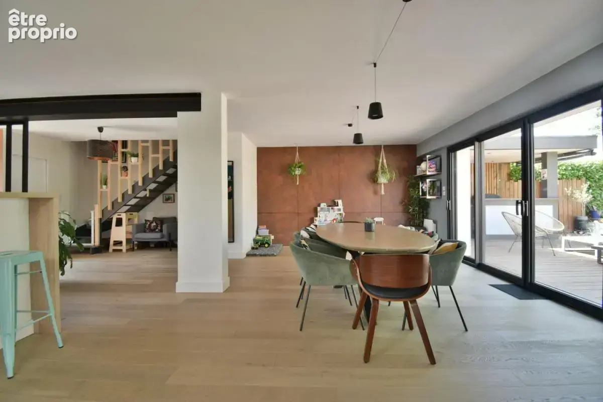 Maison 6 pièces 133 m² à vendre à Cholet (49300) - photo 4