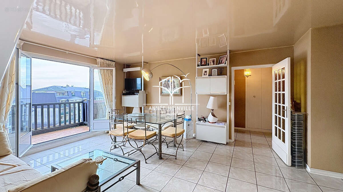 Appartement à DEAUVILLE