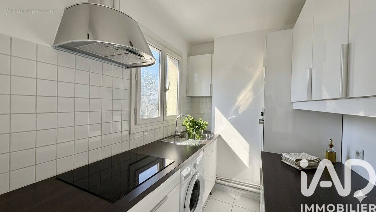 Photo 1 - Appartement à L'HAY-LES-ROSES