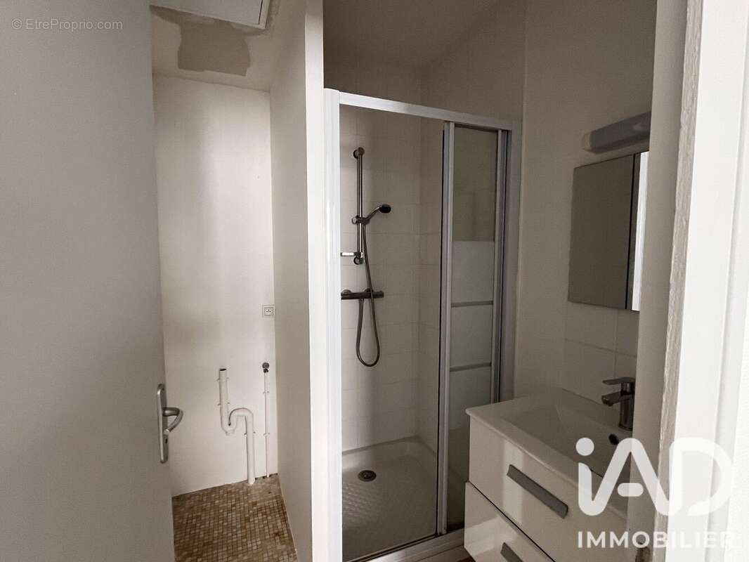 Maison 247 m² à Jarze  - photo 9