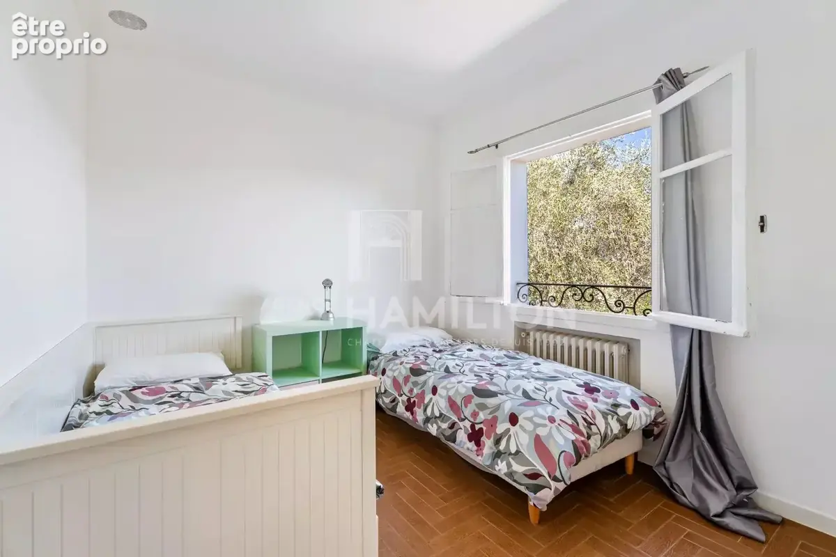 Exclusivité : Charmante villa à pied du village de Biot - photo 9