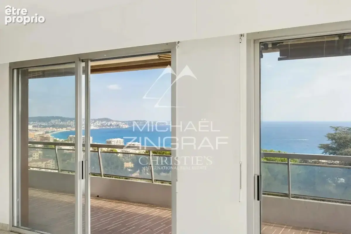 Nice Fabron – Bel appartement 5 pièces de 125 m² avec vue panoramique mer et terrasse de 53 m² - photo 4