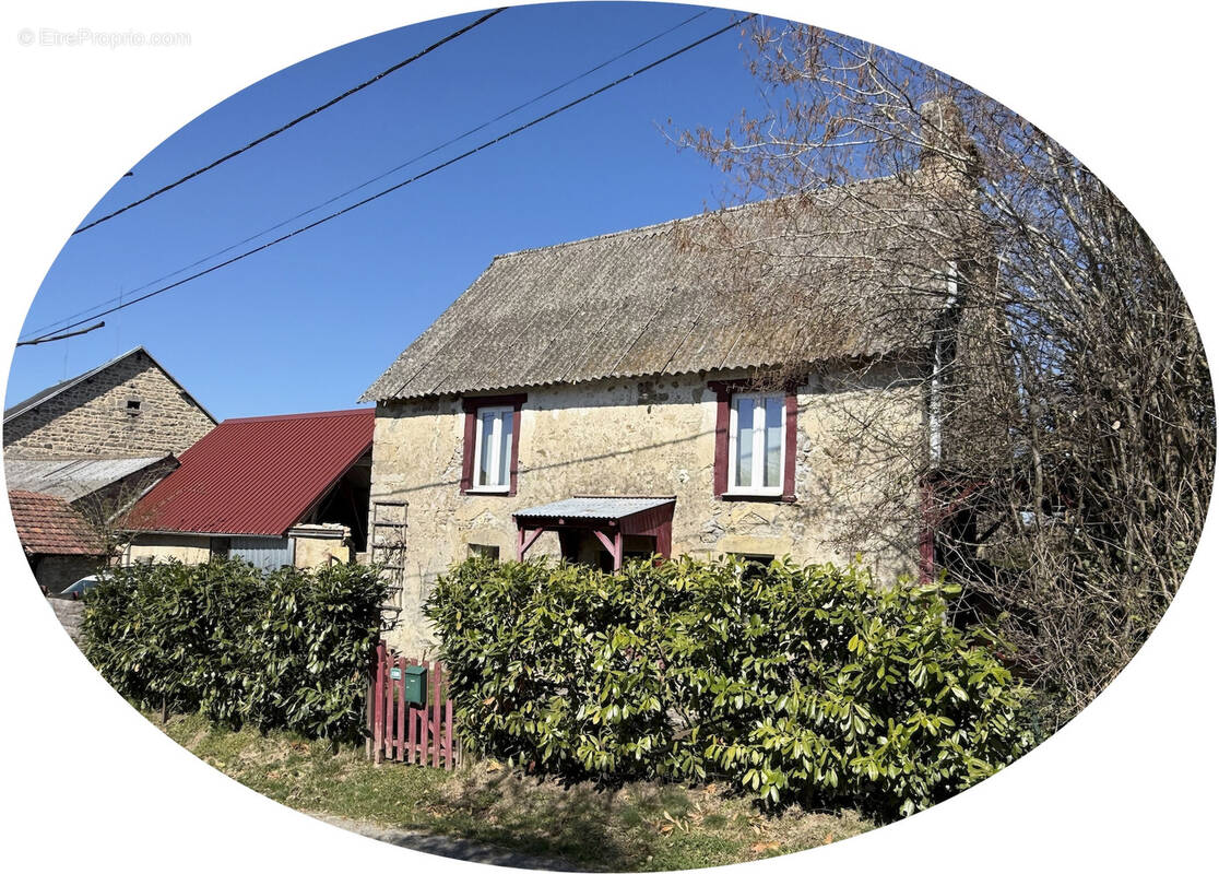 Maison à CHARENSAT