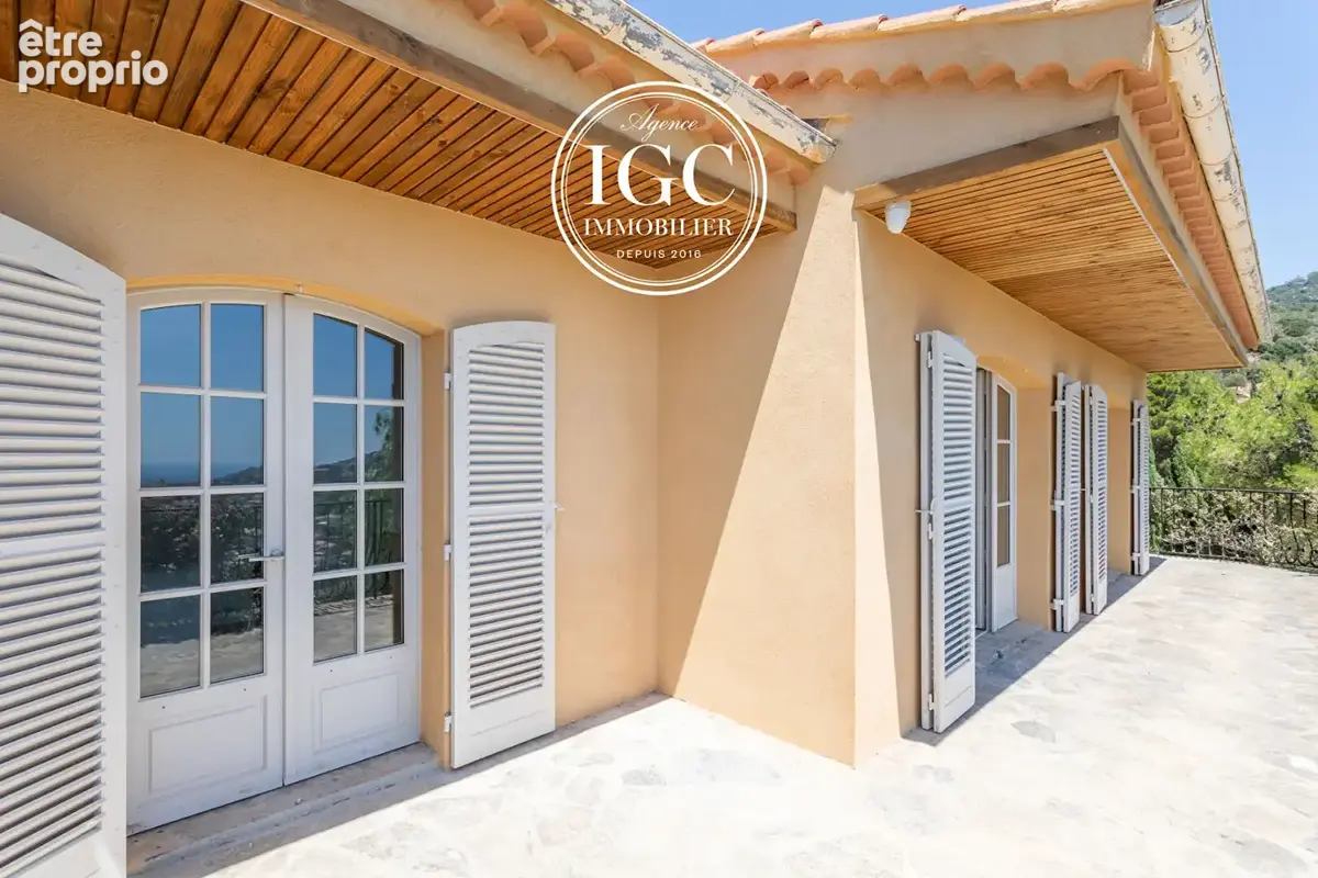 Villa de 200 m2 avec vue mer à Bormes-les-Mimosas - photo 6