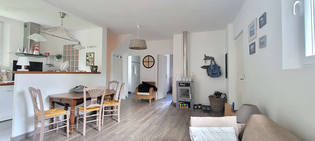 Maison à STRENQUELS