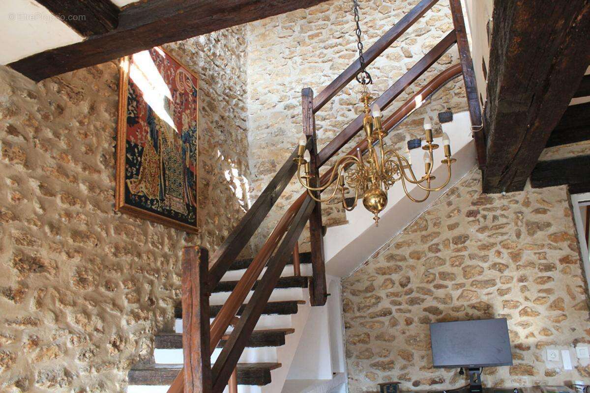 Maison à SAINT-REMY-LES-CHEVREUSE