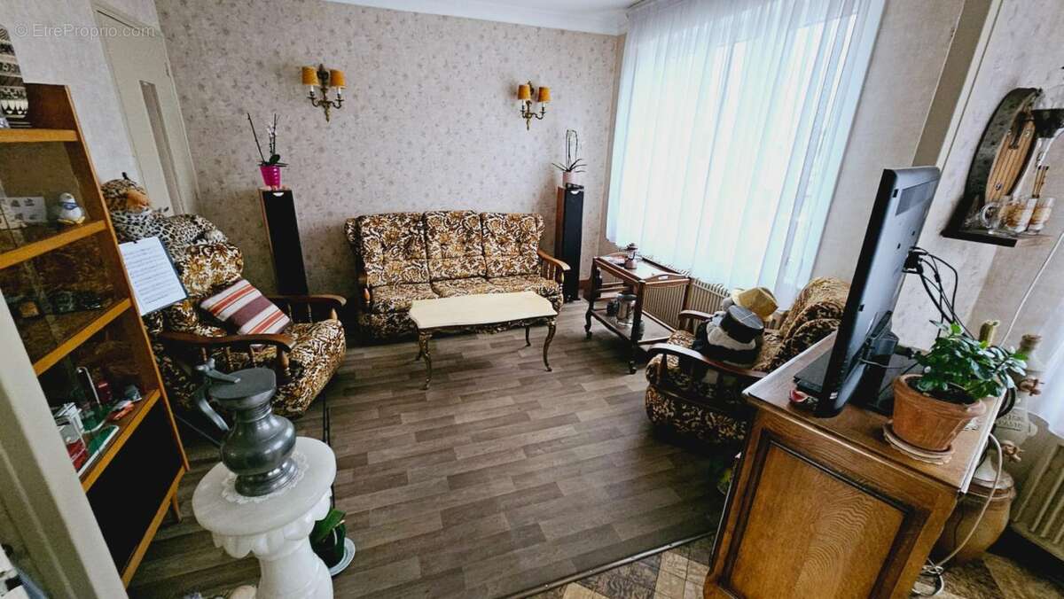 Appartement à ACHICOURT