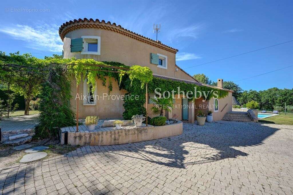 Bastide familliale - photo 6