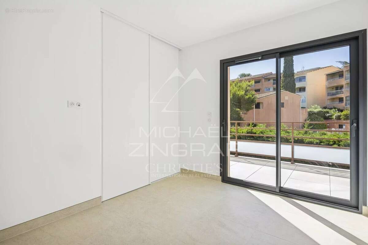 Appartement à SAINT-RAPHAEL