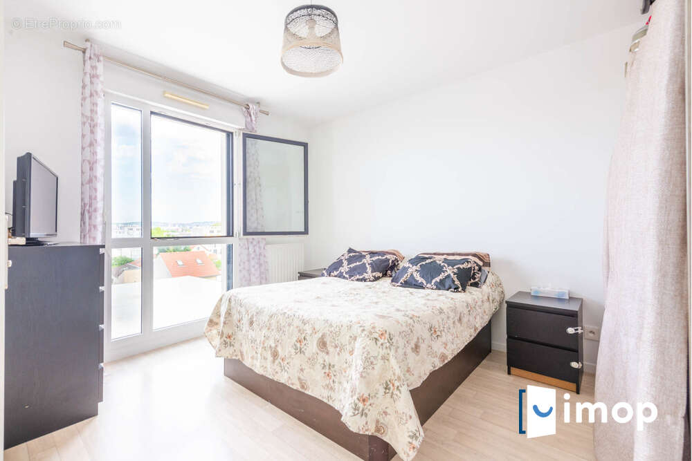 Appartement à COLOMBES