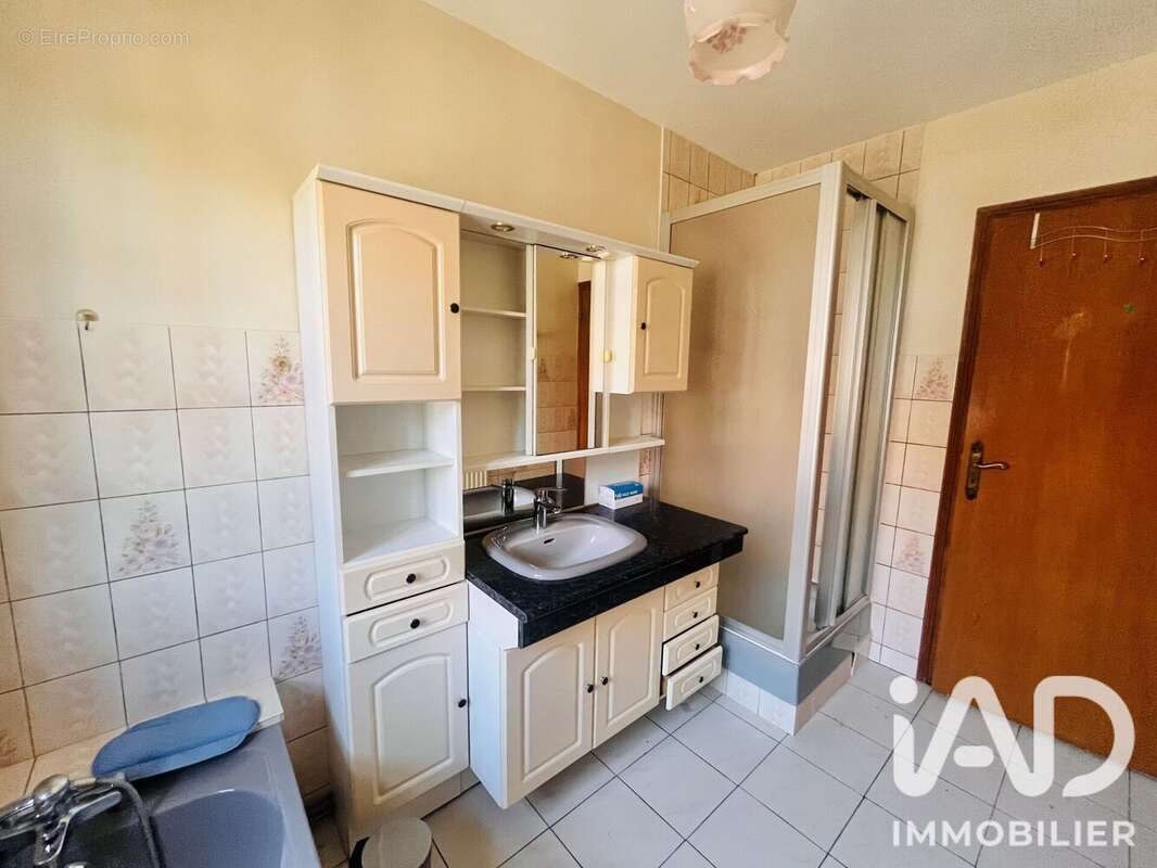 Maison 114 m² à Saint-Saulve  - photo 8
