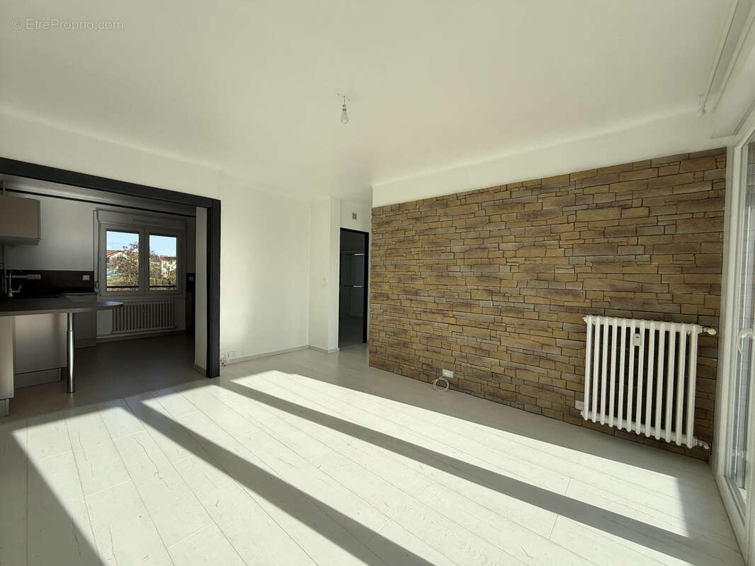 Appartement à VITTEL