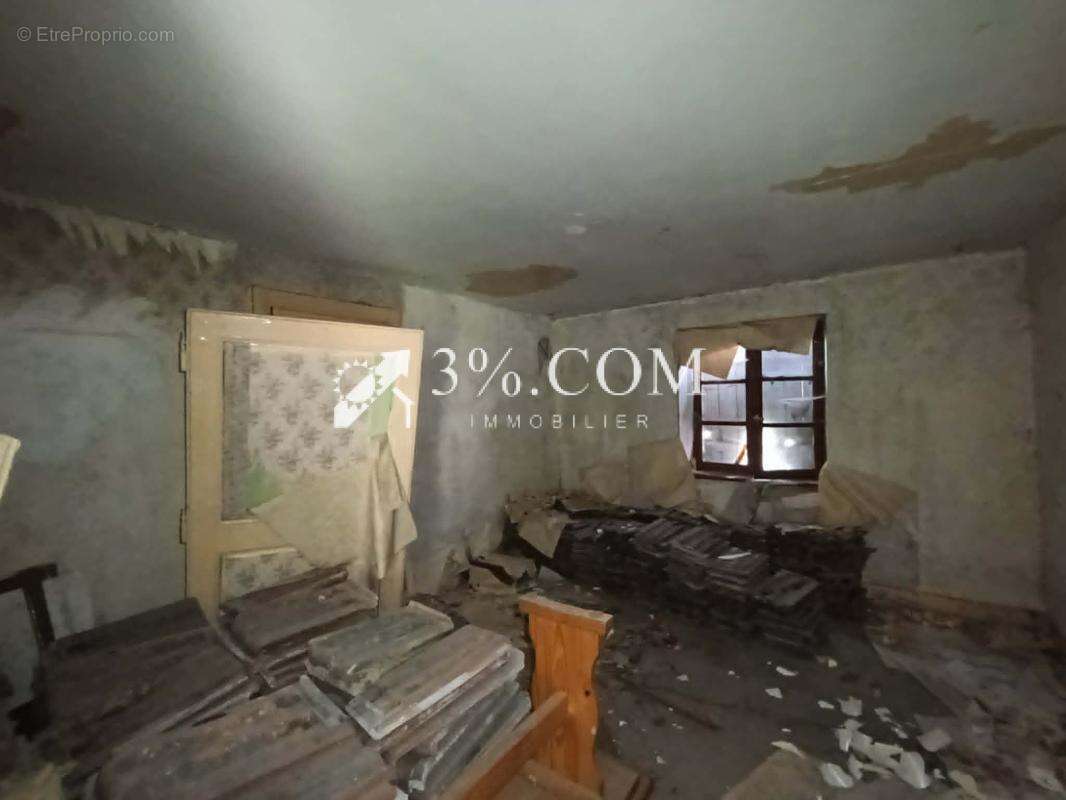 Ancienne maison sur la commune d'Azerailles 541220 - photo 5