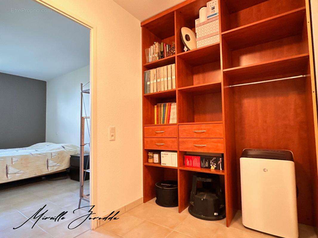 A VENDRE VILLA  Jonquieres Saint Vincent 3 chambres de 107m² avec terrasse et  parking - photo 10