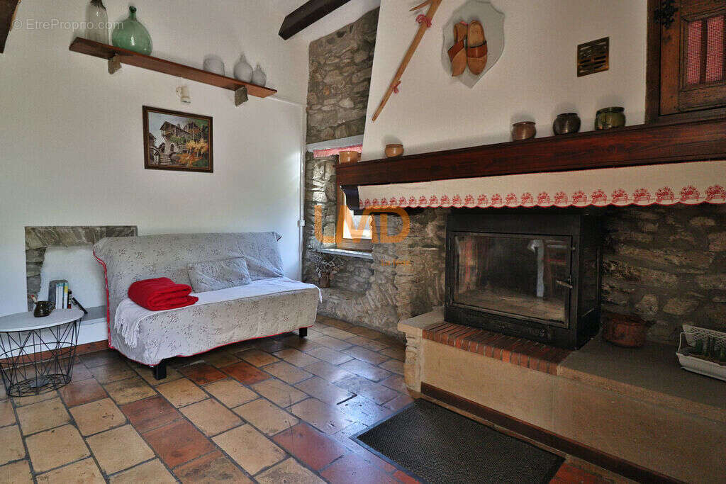 Charmante petite maison en pierre à la campagne - photo 6
